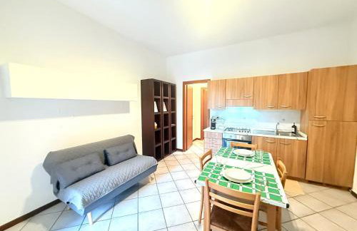 Relax con terrazza giardino e posto auto - Photo 19