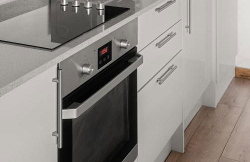 The Quadrant Apartments - Free Parking - Near M4 J16 - By Hamilton Grace - Foto 57