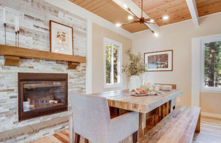 Hot Tub Sauna Game Room Modern 5BDR Family Cabin Homewood by AvantStay - Foto 4