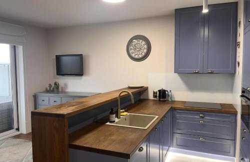 Tenders Rental - Foto 2