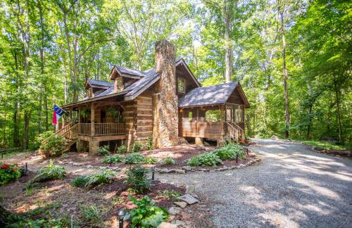 Private Riverfront Cabin, Kayaks, Ping Pong, Gym - Foto 1