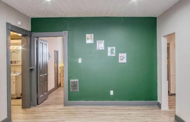 Artistic 1BR - APT - Near Downtown Mass Ave - Foto 8