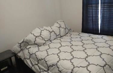 Family Friendly JUST LIKE HOME - Photo 25