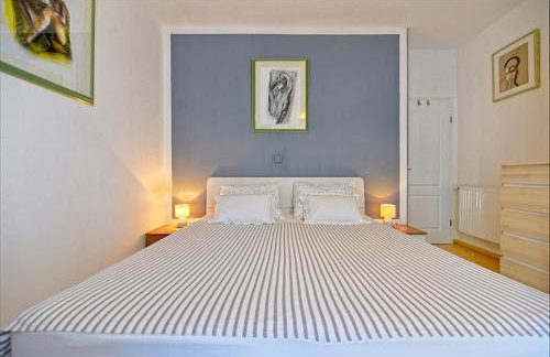 Art Apartments Postira - Photo 17