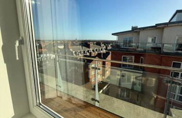 Southport Coastal View Retreat - Foto 12