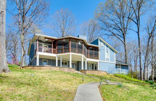 Smith Mountain Lake Getaway w/ Private Dock! - Foto 43