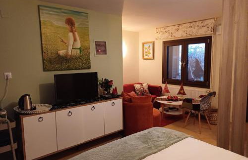 Το Σπίτι Της Ευτυχίας στούντιο - Foto 6