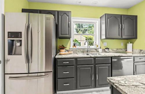 The Peacock House - Close to Restaurants and Shops - Foto 9