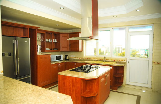 Luxury Residence with Ocean View in Masaki - Photo 48