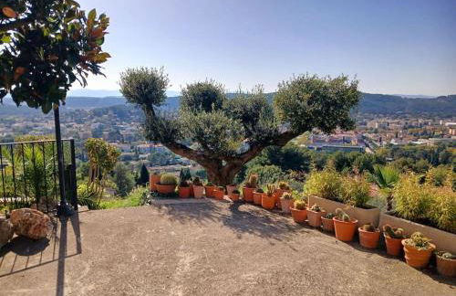 Vaste bas de villa Le Belvédère - Foto 6