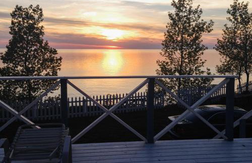 Lake Michigan Retreat - Photo 40