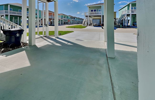 Come And Catch It by Miss Kitty’s - Photo 8