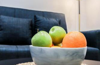 The Rye Retreat - 1BR Modern Design with Smart TV & Secure Underground Parking in Central High Wycombe HP13, Sleeps 3 - Foto 40