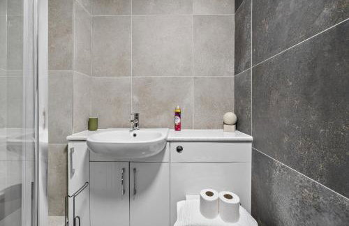 Central Cardiff Retreat 2Bed Apartment with Balcony and Parking - Foto 44