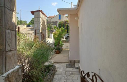 Kuća za odmor Skalina - Sea view - Photo 17