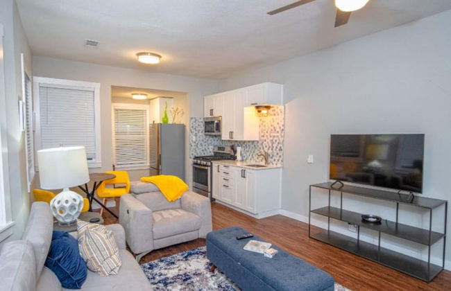 Remodeled Modern 1BR 1BA Apt Near Downtown 5min Pearl - Foto 11
