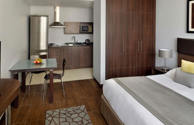 Movenpick Hotel Apartments Al Mamzar Dubai - Photo 9