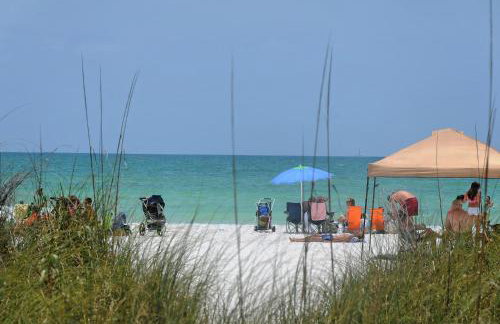 Walk to Beach, Restaurants, Shopping/Hot Tub! - Foto 43