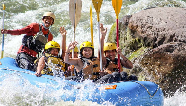 Rafting sul fiume Chili, nella Valle de Chilina