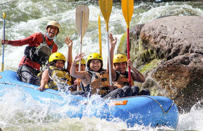 Rafting on the Chili River - Photo 2