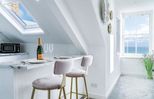 The Penthouse - Luxury 1 Bed - Panorama - Tenby - Photo 56