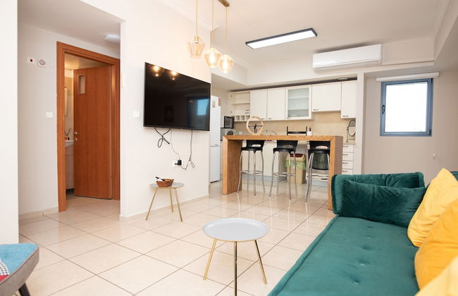 Mahane Yehuda Market Apartment Jerusalem - Photo 1