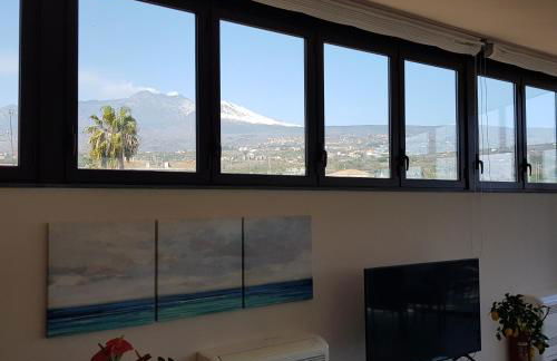 Luxury Panoramic Loft with heated pool near Catania, Taormina, the Sea and Mount Etna by SicilianRelaxingHomes - Foto 45