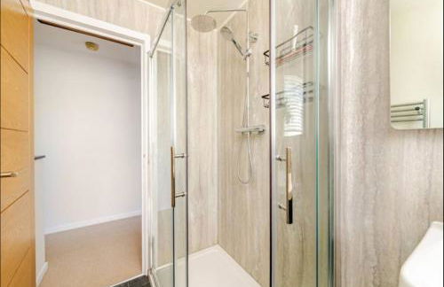 Modern Coastal Cottage, Hottub, Parking, Pets welcome - Foto 18