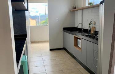 Lindo apartamento em frente a UFOP com garagem - Foto 8