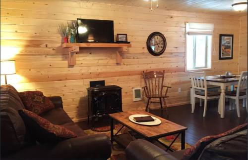 The Ridge At Glacier - Luxury Cabins - Photo 19