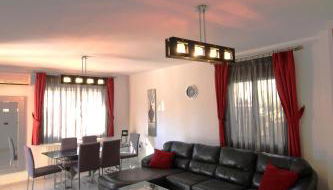 4 Bedroom Family Villa with Private Pool in Villa Martin - Foto 4