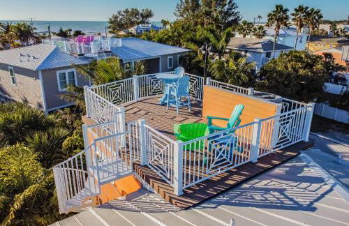 LUXURY VACATION HOME! ADD A GOLF CART!! - Photo 33