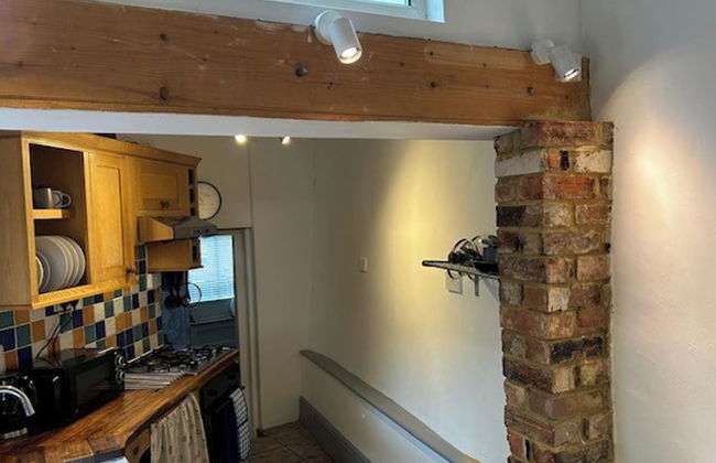 Quaint High Street Cottage in Northampton - Foto 6