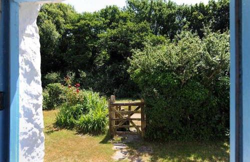 St Gabriels Cottage - Photo 22