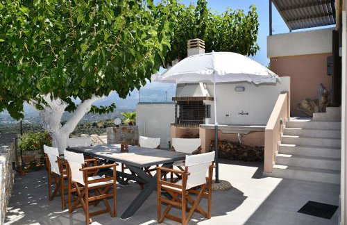 Alexandras's Mansion - Photo 51