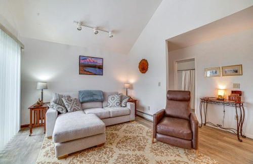 Cozy Anchorage Vacation Rental Near Hospitals! - Photo 4