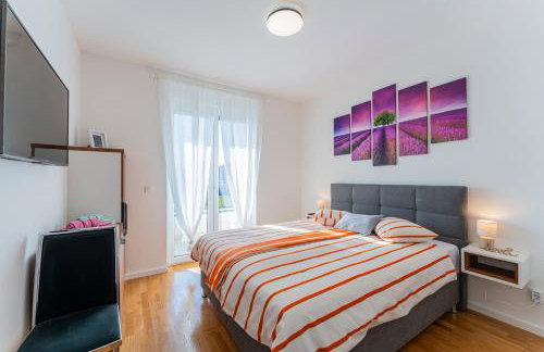 Flex SelfCheckIns 143 - Novaki -Terrace - 4 Bedrooms - Parking - Foto 9