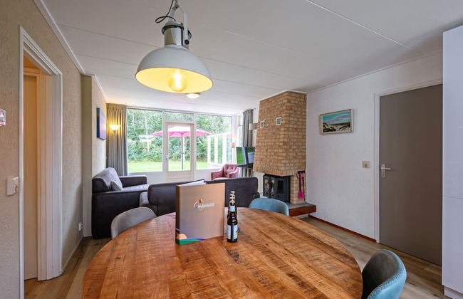 Cozy Holiday Home With hot tub on Texel - Foto 15