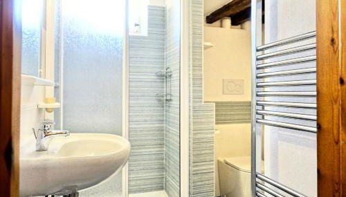 Villa Buonsignori - Wine & Olive Oil Farm - Foto 5, Shower