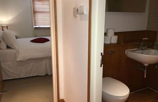 Paddington Southwick Street Apartments - Photo 8