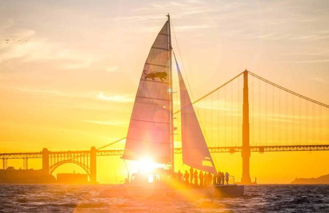 Cruzeiro de catamarã ao pôr do sol na Baía de San Francisco - Foto 5