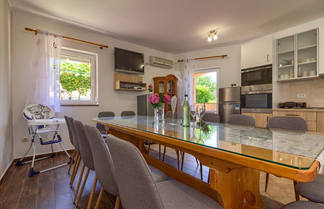 Villa in Peroj With Pool Near Beach - Foto 25