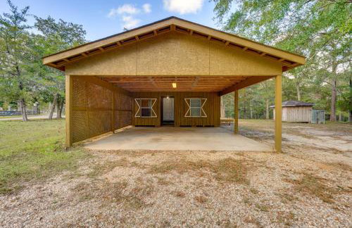 6 Mi to Main St Poplarville Cabin with Pasture View - Foto 29