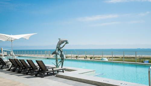 Sea it All Infinity Pool Ocean Views Steps From the Beach -- a Great Getaway - Foto 4