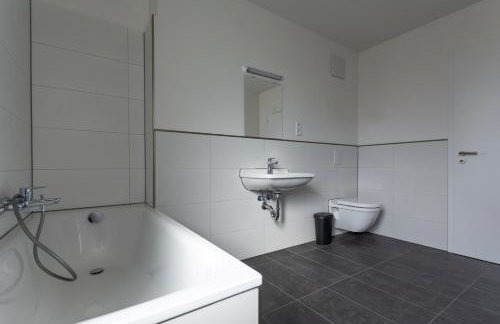 T&K Apartments - BERGISCH GLADBACH - 7 Comfortable Apartments - 20 min to Fair Messe Cologne - Foto 54