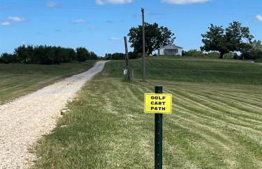 Historic Farm Cottage on 800-Acre Orchard - Foto 13