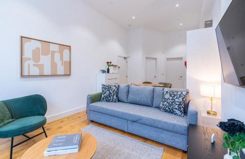 City of London Deluxe 4BR Steps to Tube - Foto 5