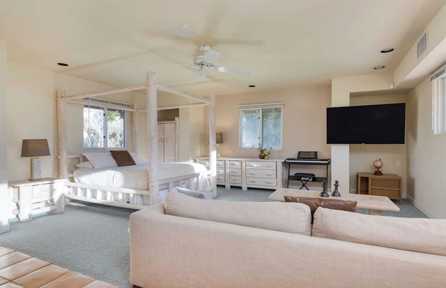 The Pond Estate by Avantstay Maximalist Designer Compound w/ 2 Casitas, Indoor + Outdoor Pools, Tennis Court, & Gorgeous Mountain Views 12k Sqft - Foto 62