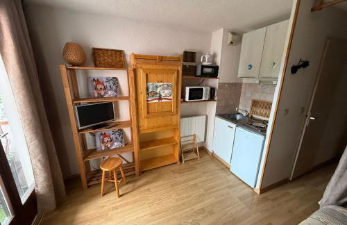 Studio à la montagne meublé et entièrement équipé - Foto 3