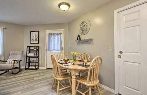 Centrally Located South Hill Apartment with Smart TV - Photo 8